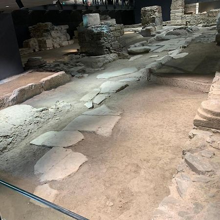 55 Egnatia Apartment Tesalonika Bagian luar foto